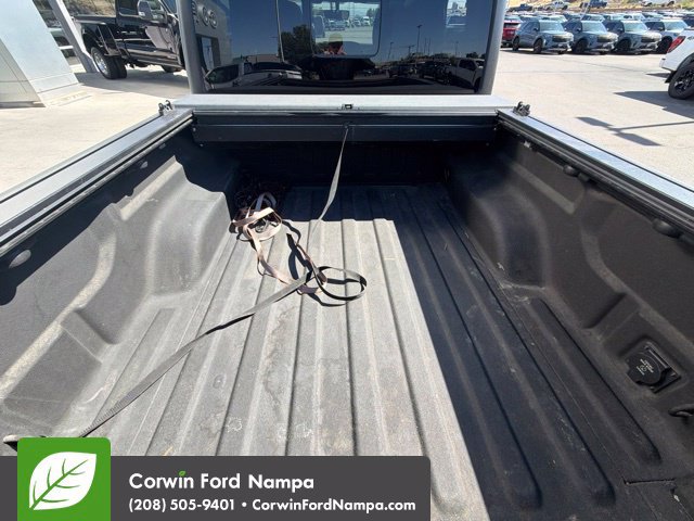 Used 2023 Jeep Gladiator Sport AWD/4WD image 11
