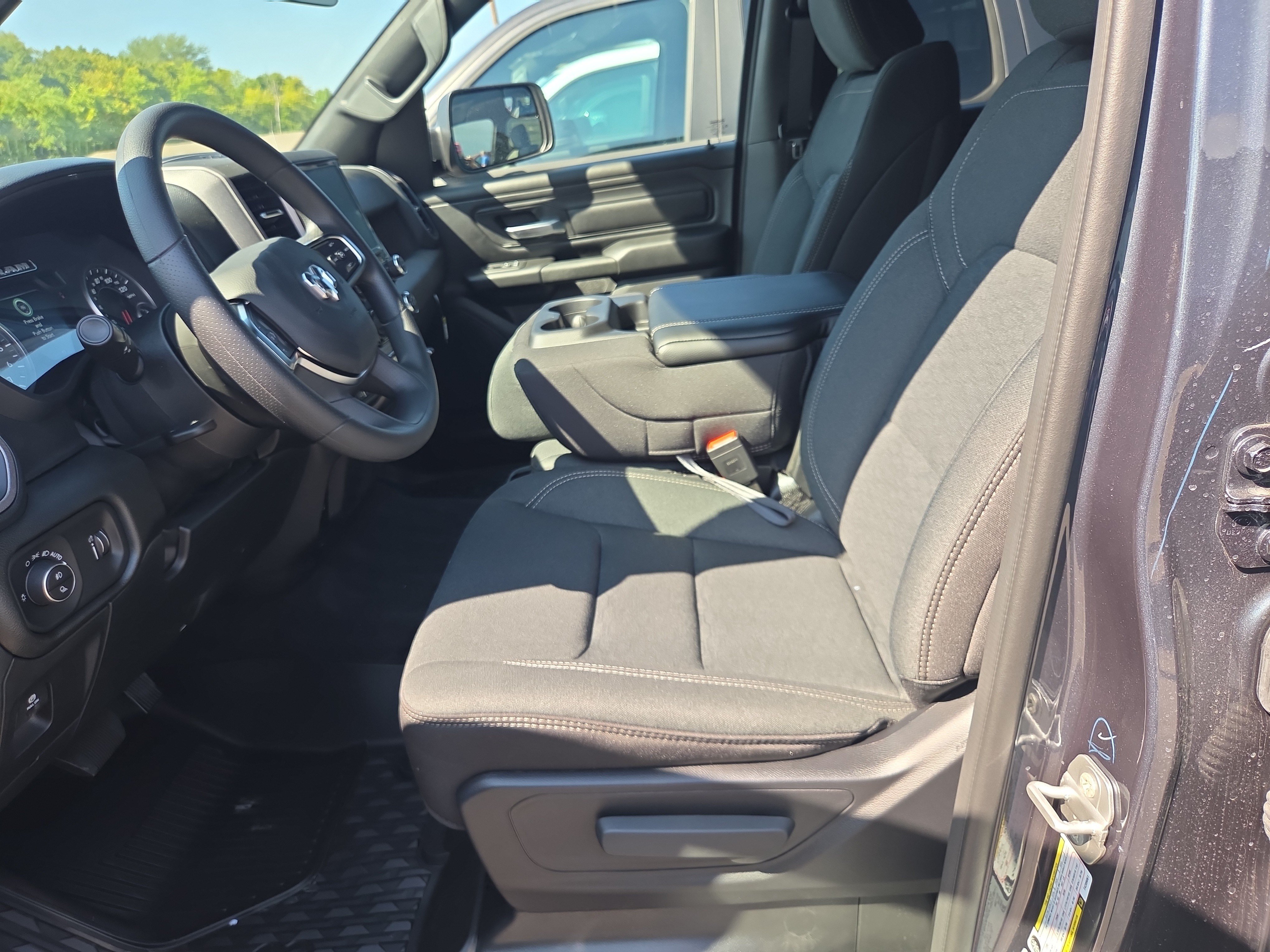 New 2026 RAM 1500 Warlock AWD/4WD image 4