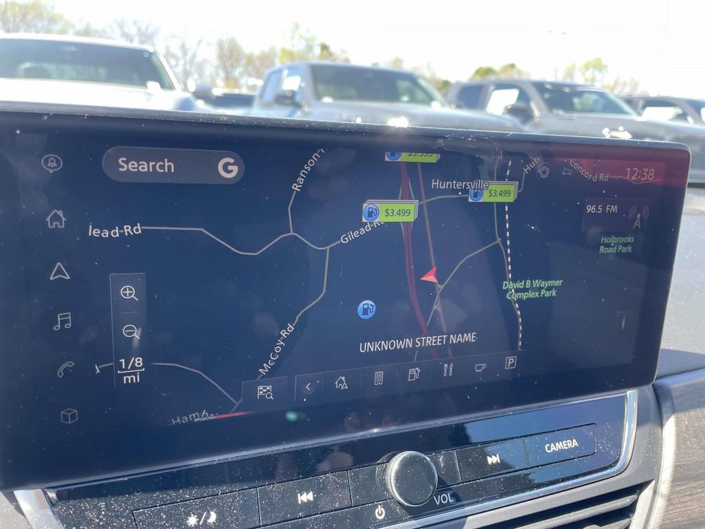 Used 2024 Nissan Altima 2.5 SV w/ SV Premium Package image 32