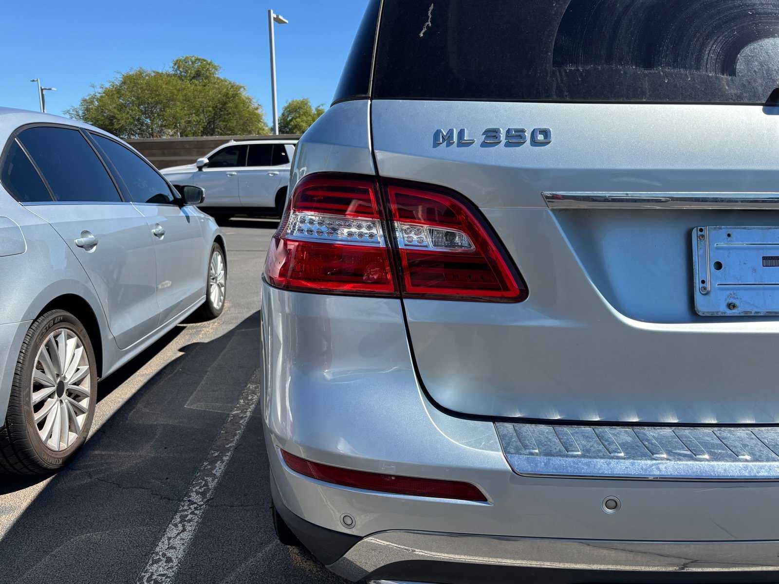 Used 2014 Mercedes-Benz ML 350 BlueTEC 4MATIC image 7
