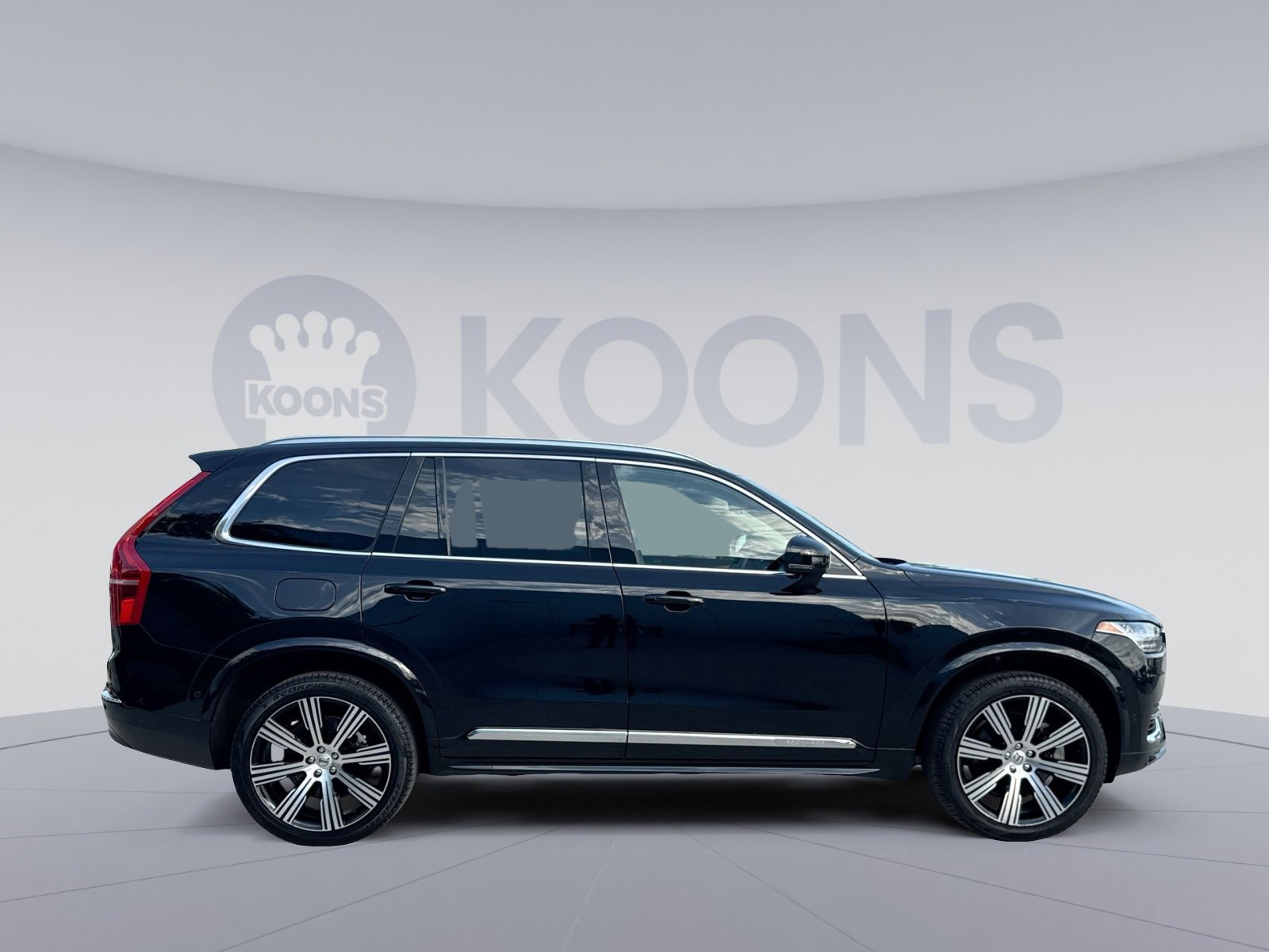 Used 2024 Volvo XC90 T8 Plus w/ Protection Package AWD/4WD image 8