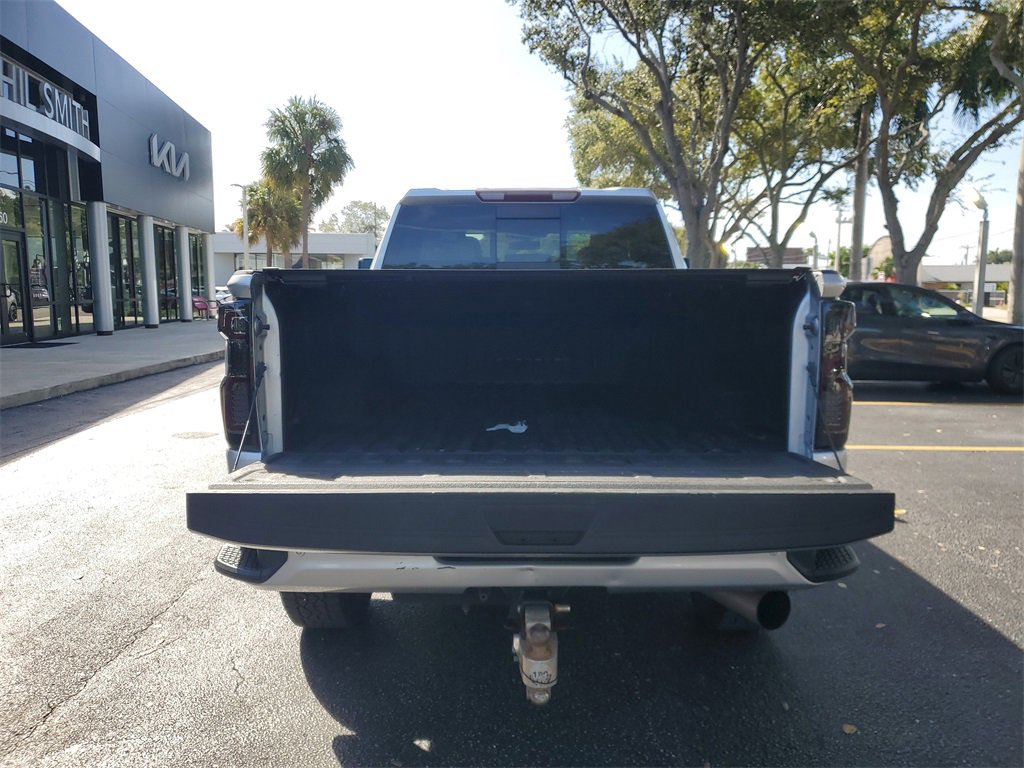 Used 2020 Chevrolet Silverado 2500 High Country image 8