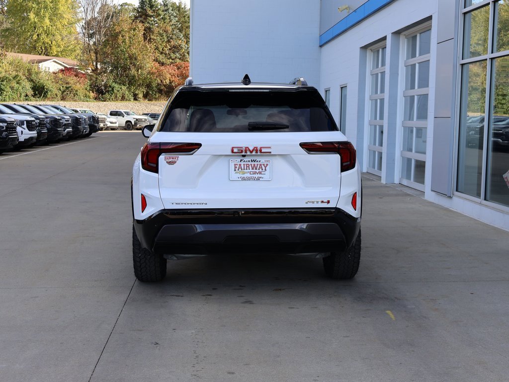 New 2026 GMC Terrain AT4 w/ LPO, Black Badging Package image 9