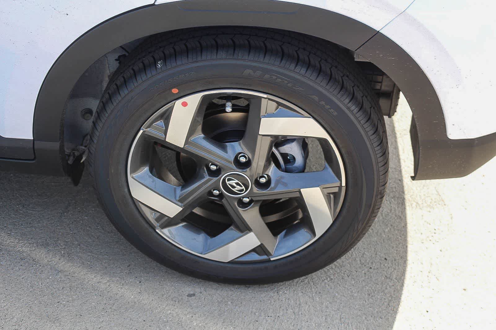 New 2026 Hyundai Venue SEL FWD image 9