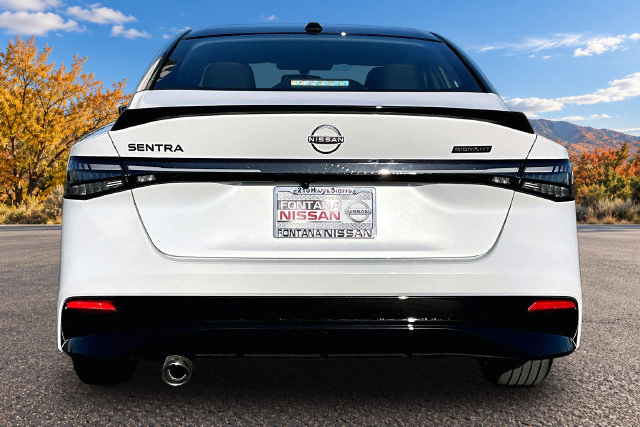 New 2027 Nissan Sentra SR w/ SR All Weather Package FWD image 4