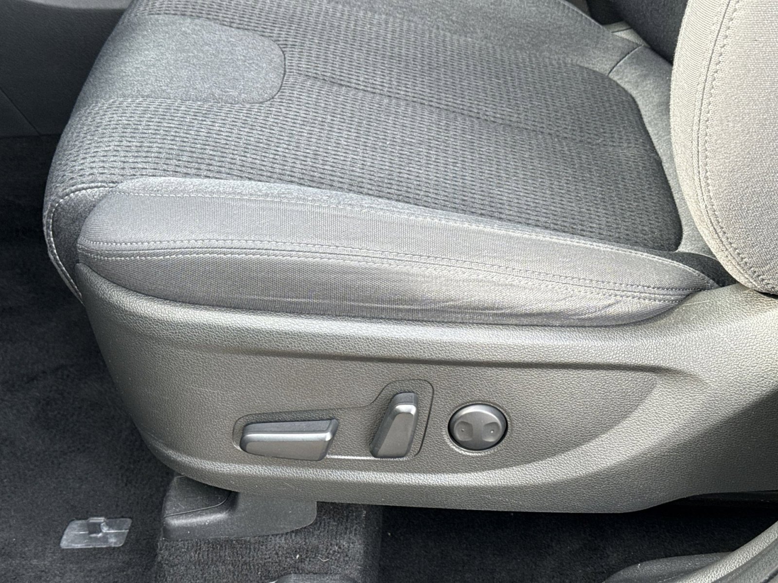 Certified 2023 Hyundai Santa Fe SEL image 14