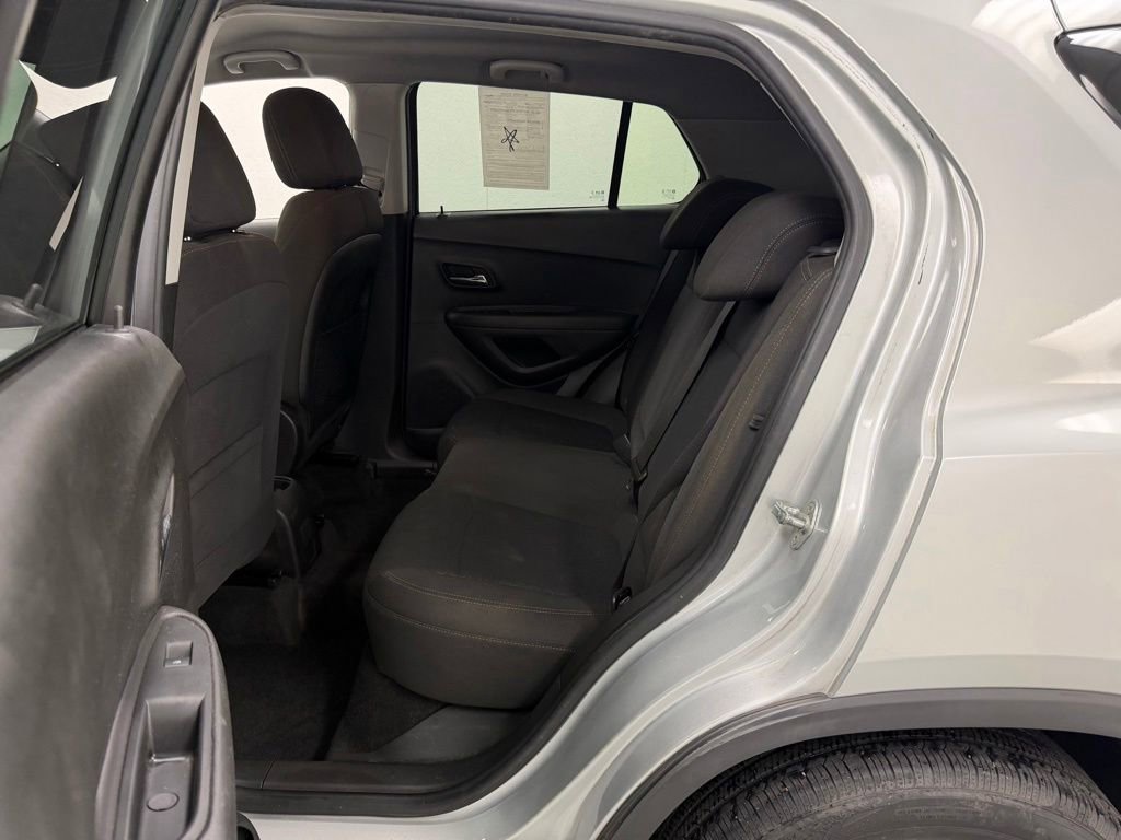 Used 2020 Chevrolet Trax LS w/ Tint and Cruise Package FWD image 16