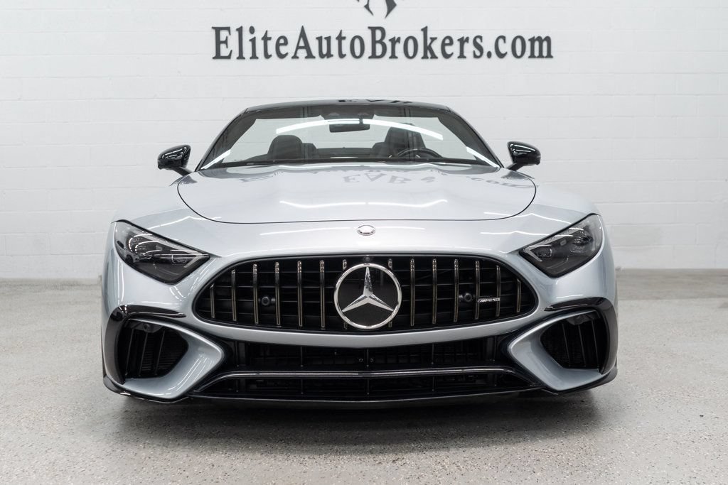 Used 2025 Mercedes-Benz SL 63 AMG 4MATIC image 4
