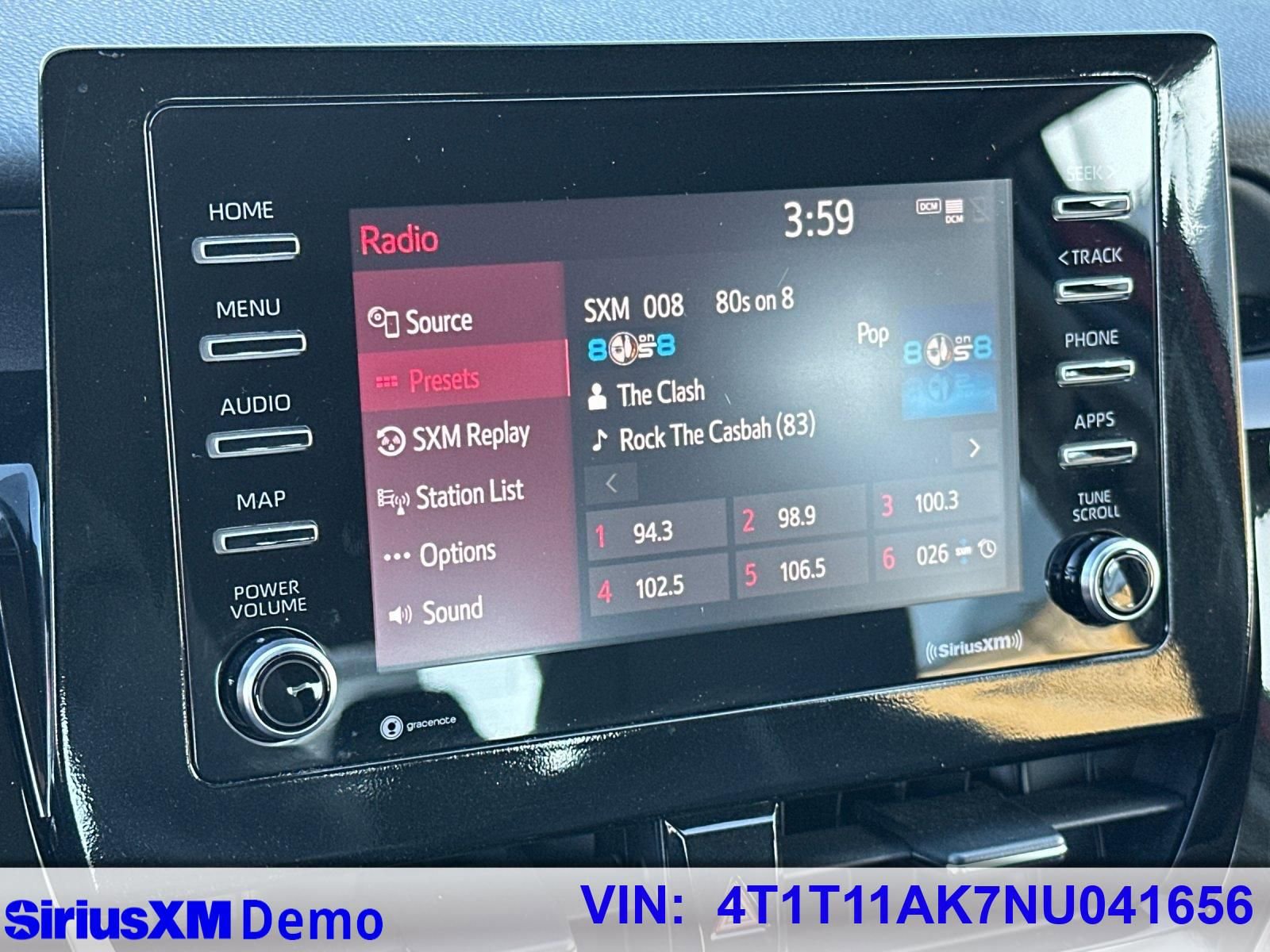 Used 2022 Toyota Camry SE w/ Convenience Package image 27