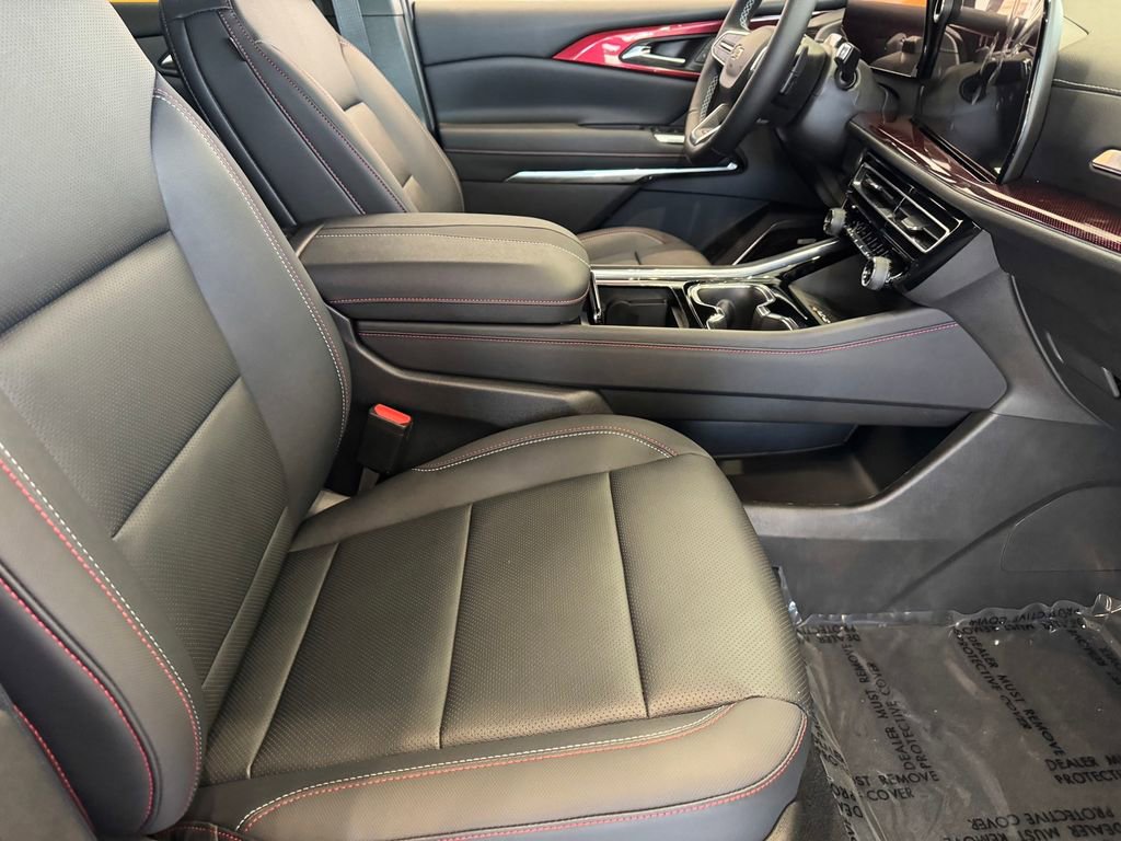 New 2026 Chevrolet Traverse Z71 w/ Enhanced Driving Package AWD/4WD image 9
