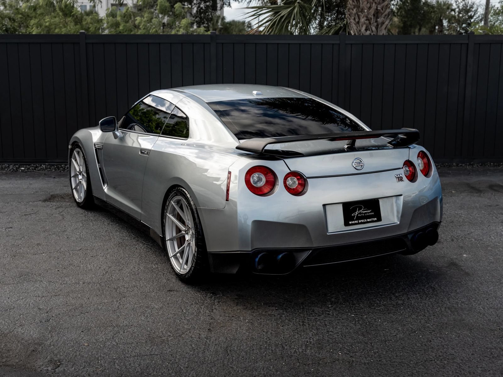 Used 2009 Nissan GT-R Premium AWD/4WD image 29