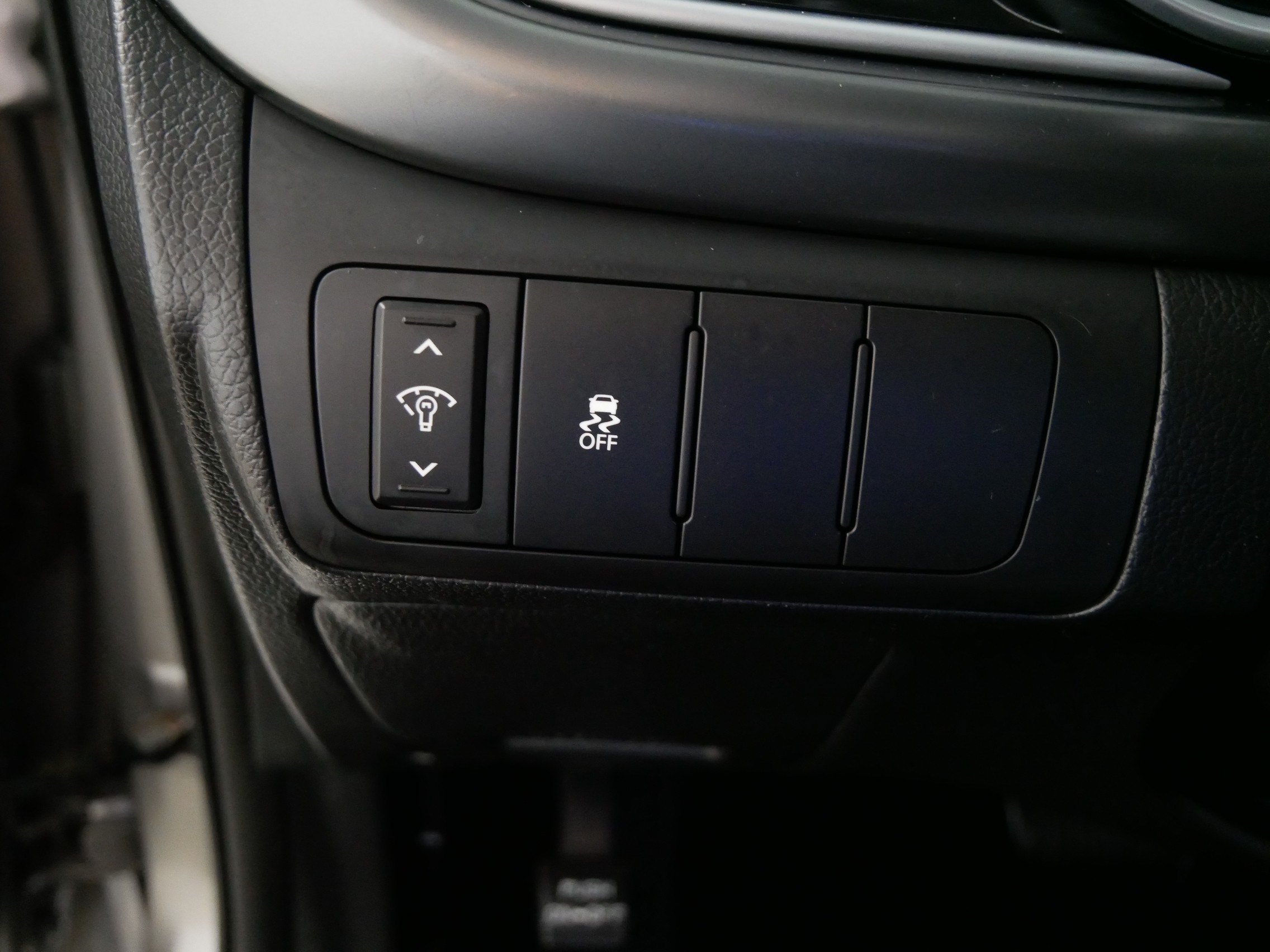 Used 2015 Kia Optima LX FWD image 26