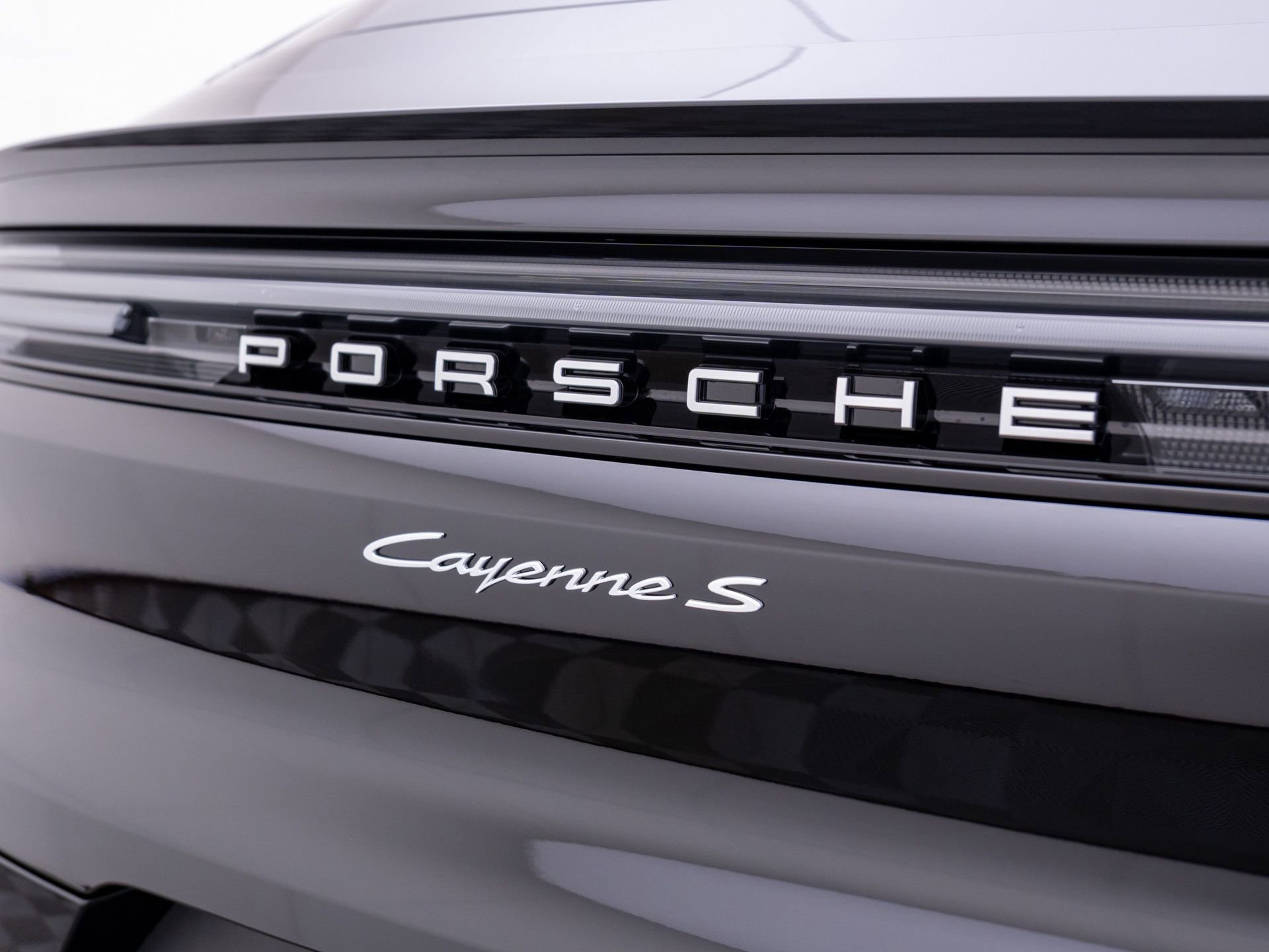 New 2026 Porsche Cayenne S image 37