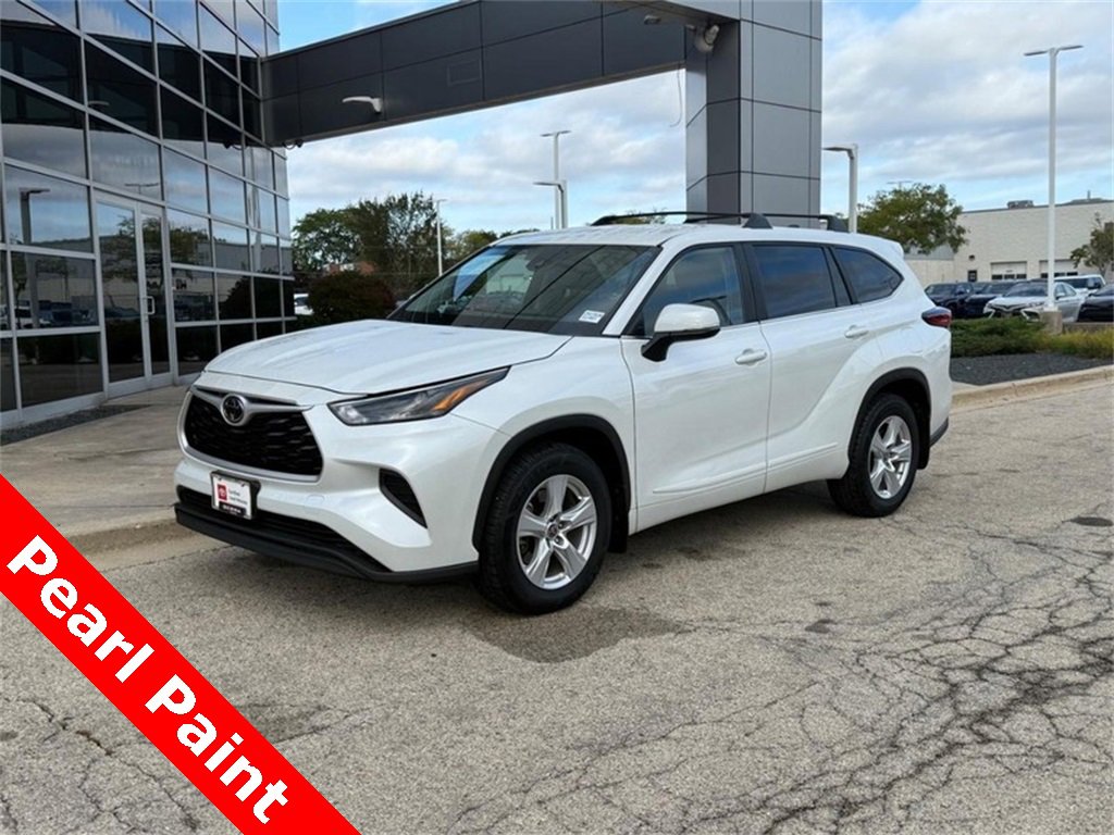Used 2023 Toyota Highlander L image 7