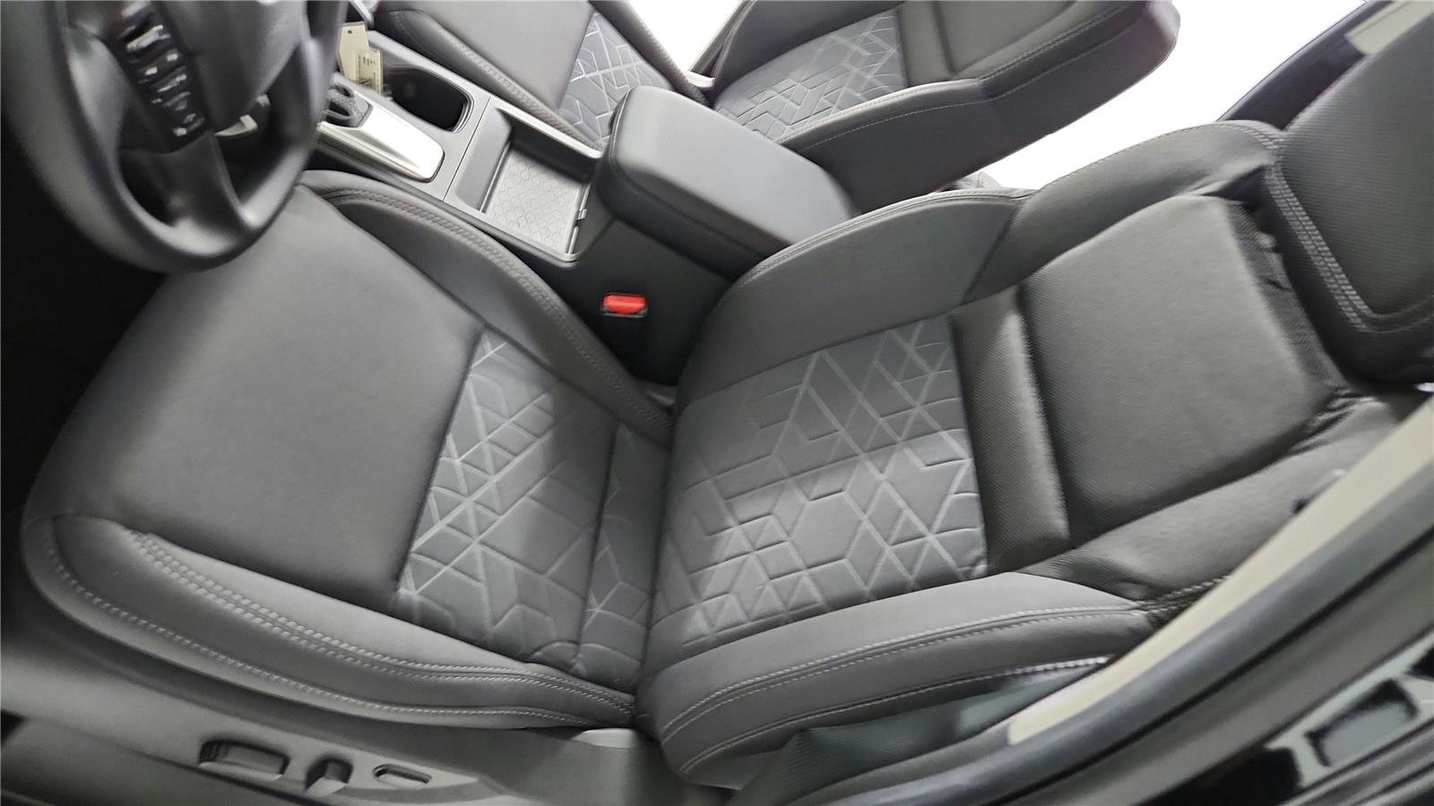 Certified 2025 Nissan Frontier SV image 13