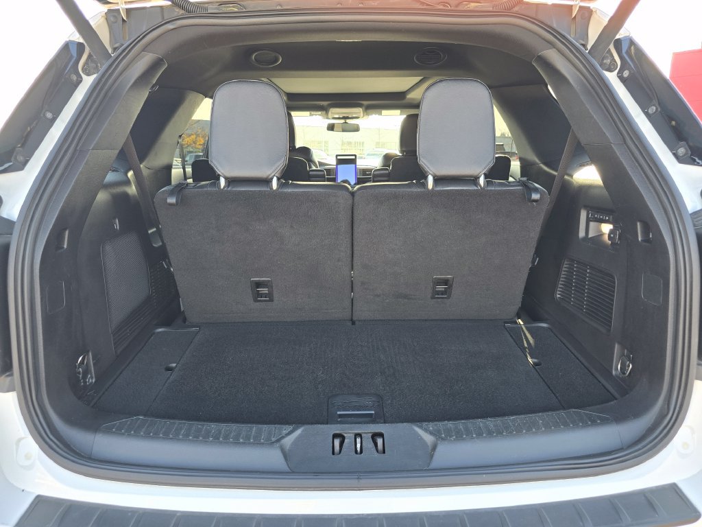 Used 2020 Ford Explorer ST w/ ST Street Pack AWD/4WD image 19