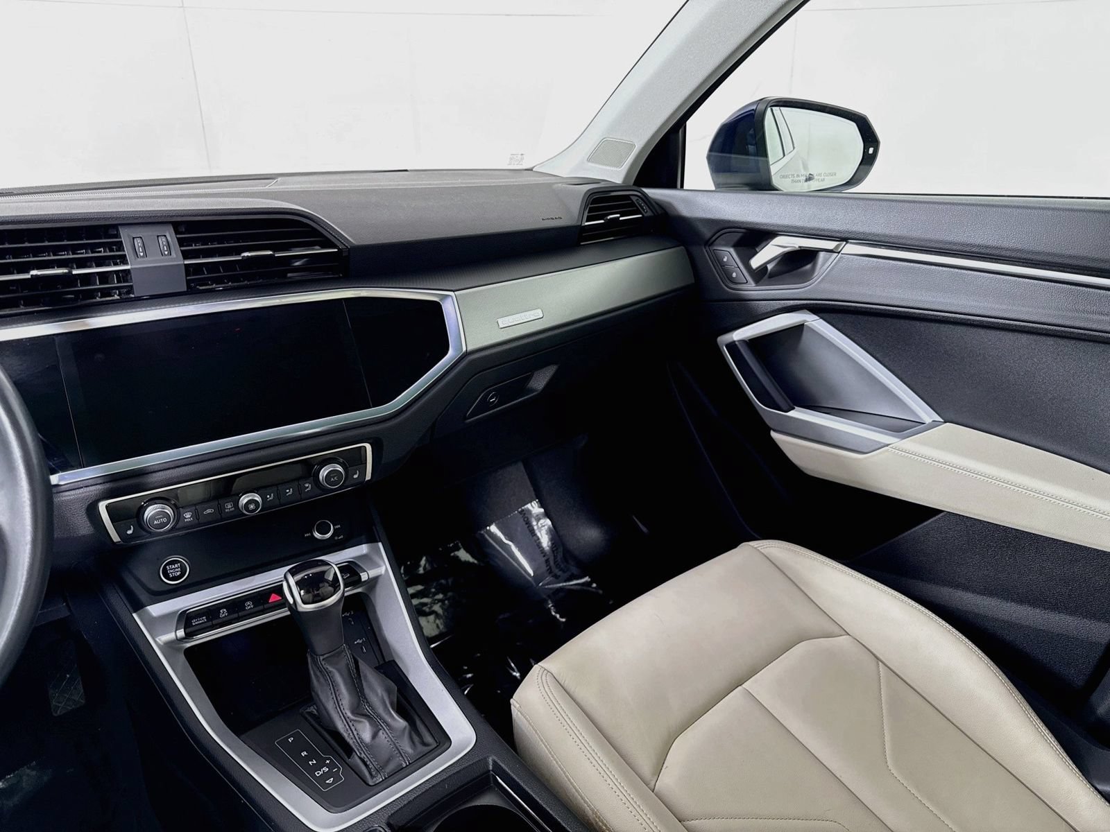 Certified 2024 Audi Q3 2.0T Premium AWD/4WD image 22
