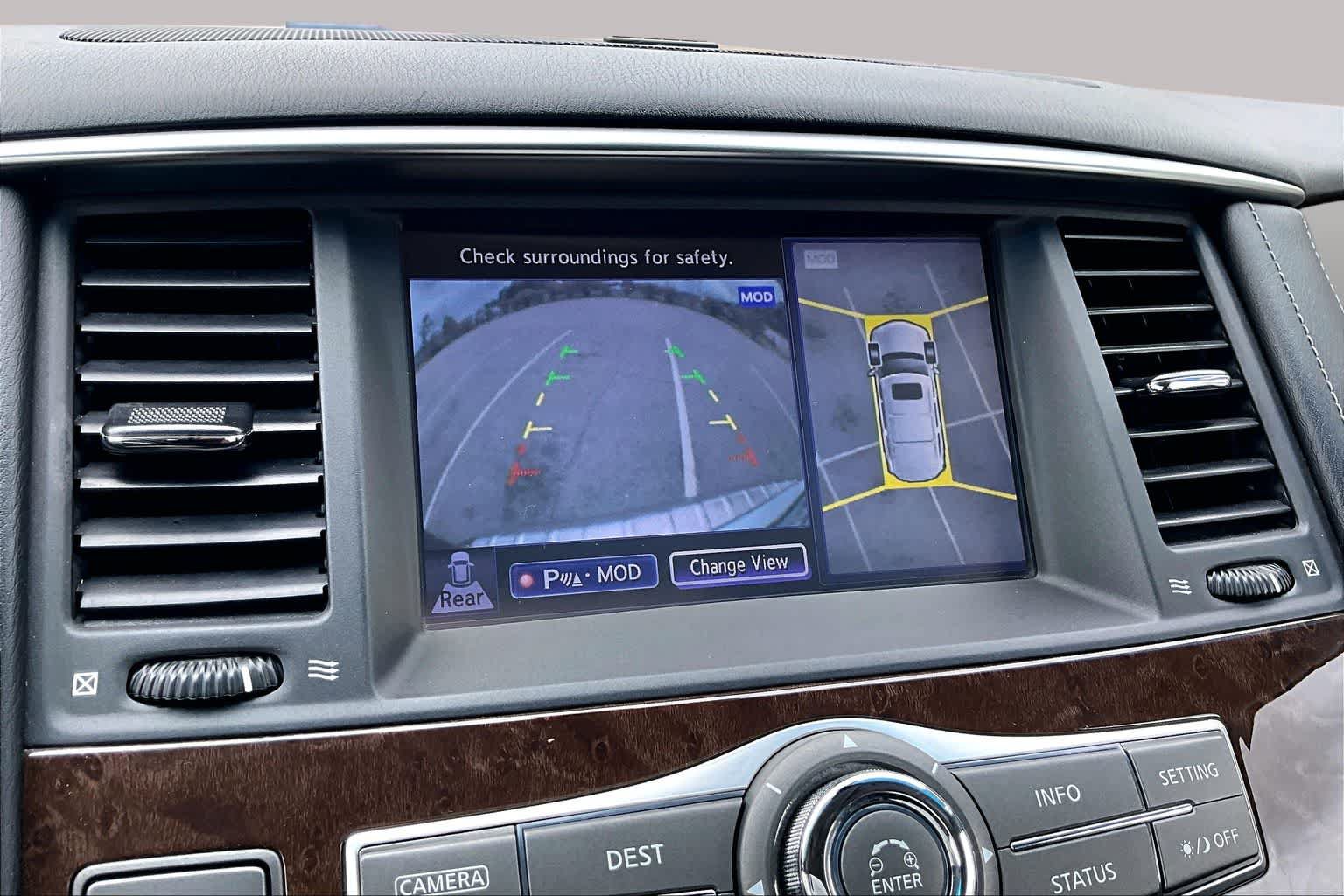 Used 2015 INFINITI QX80 4WD w/ Theater Package image 27
