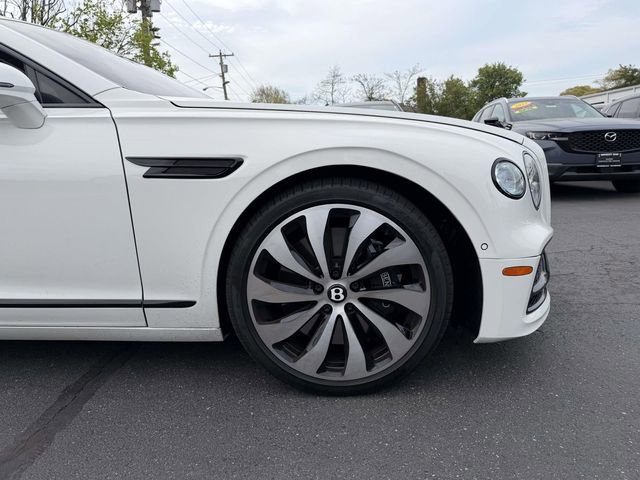 Used 2024 Bentley Flying Spur V8 AWD/4WD image 6