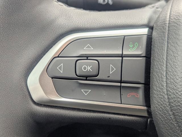 New 2025 Jeep Compass Limited w/ Sun & Sound Group image 11