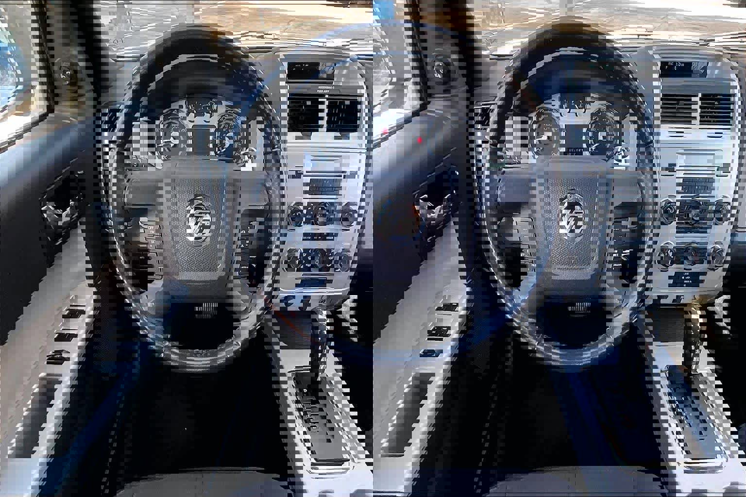 Used 2009 Mercury Mariner 2WD image 6