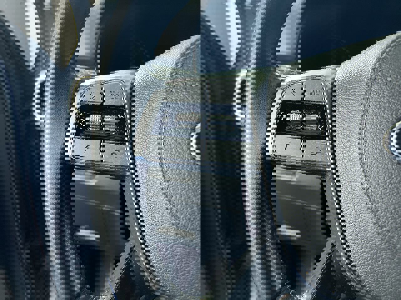 Used 2020 Kia Telluride S image 16