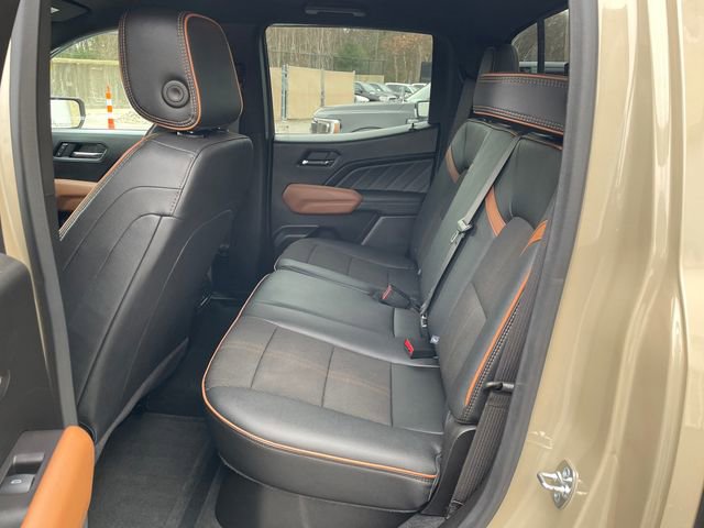 Used 2024 GMC Canyon AT4 w/ Canyon Safety Plus Package image 18