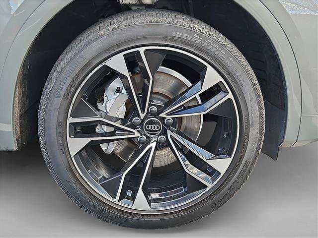 Used 2023 Audi Q5 2.0T Premium Plus w/ Premium Plus Package AWD/4WD image 30
