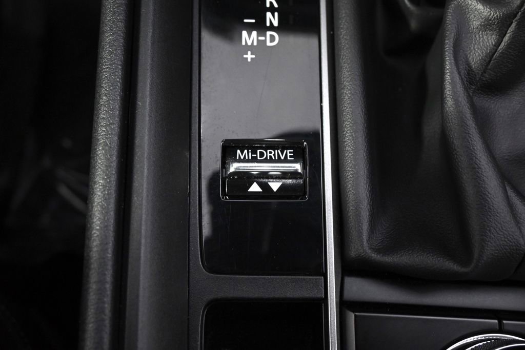 Used 2025 MAZDA CX-50 AWD 2.5 S w/ Premium Package image 32