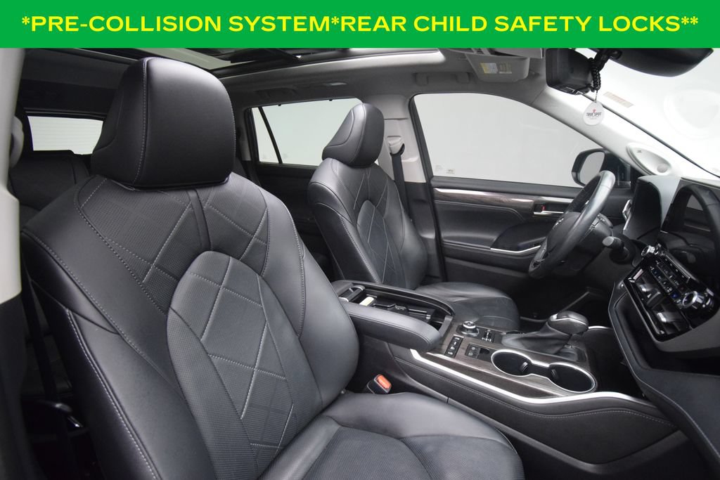 Used 2020 Toyota Highlander Platinum AWD/4WD image 21