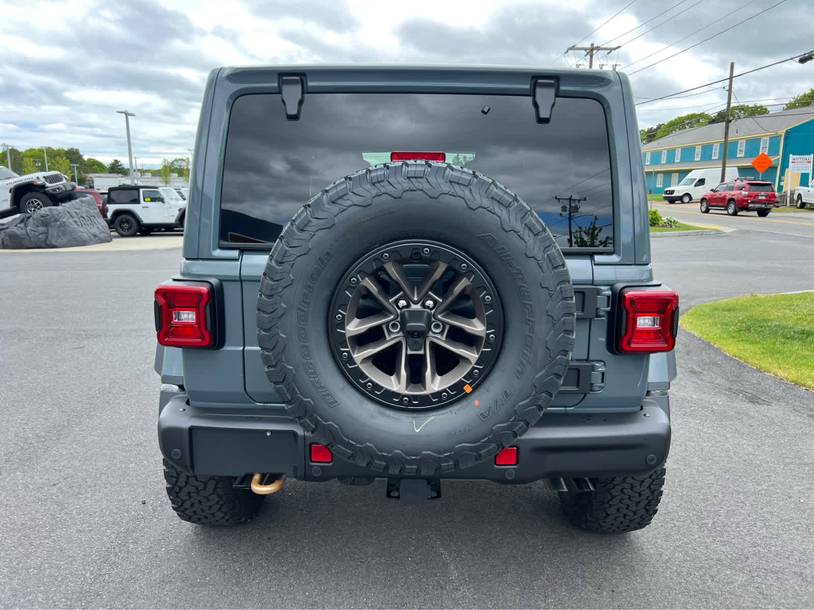 New 2025 Jeep Wrangler Unlimited Rubicon 392 image 10