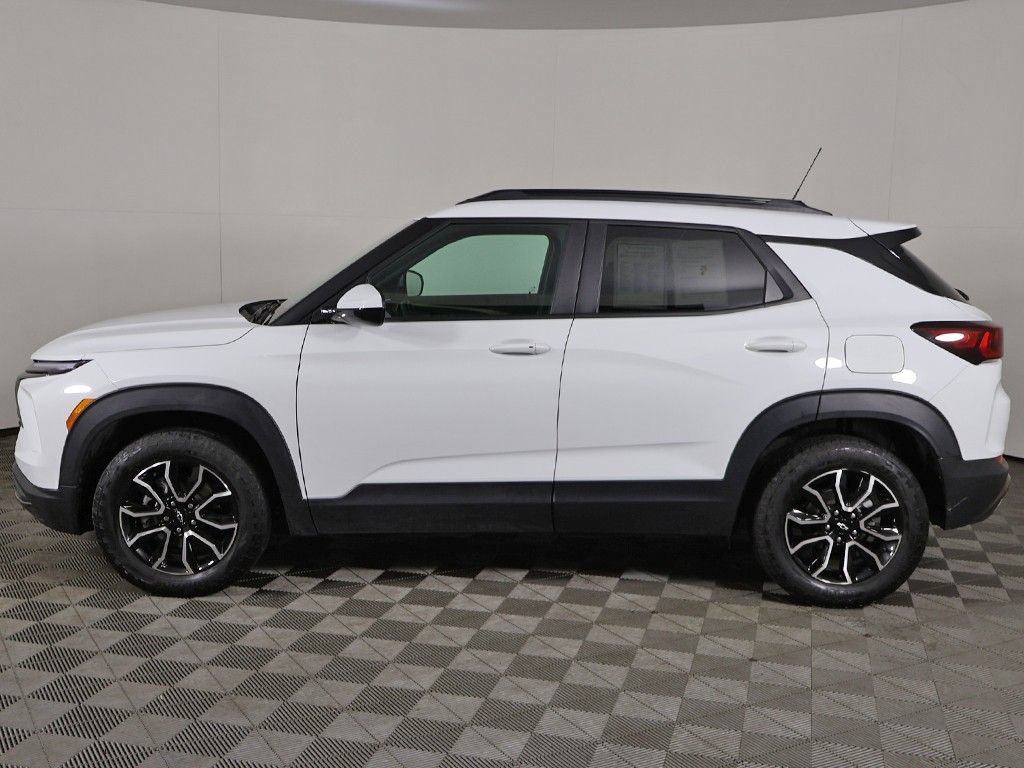 Used 2024 Chevrolet TrailBlazer ACTIV w/ Convenience Package AWD/4WD image 18
