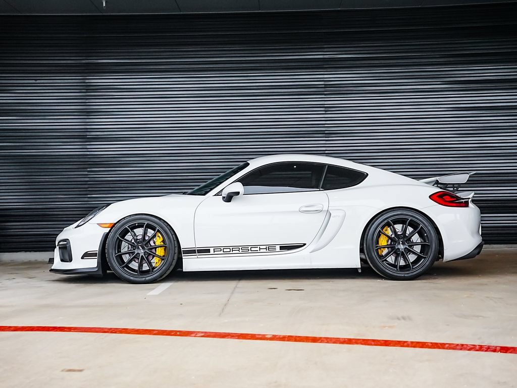 Certified 2016 Porsche Cayman GT4 RWD image 2