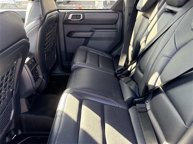 New 2025 Ford Bronco Badlands w/ Sasquatch Package image 18