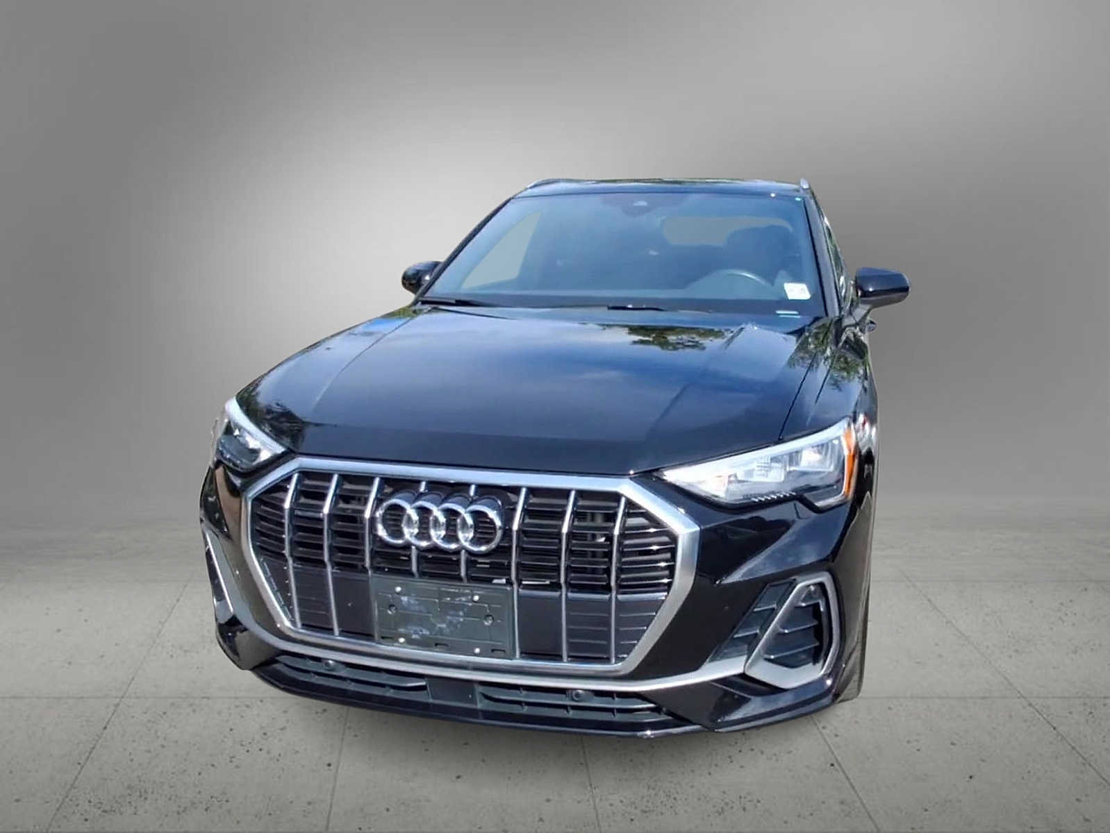 Certified 2022 Audi Q3 2.0T Premium AWD/4WD image 3