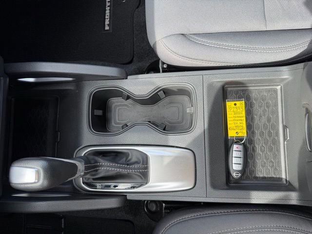 Used 2024 Nissan Frontier SV w/ SV Convenience Package image 25