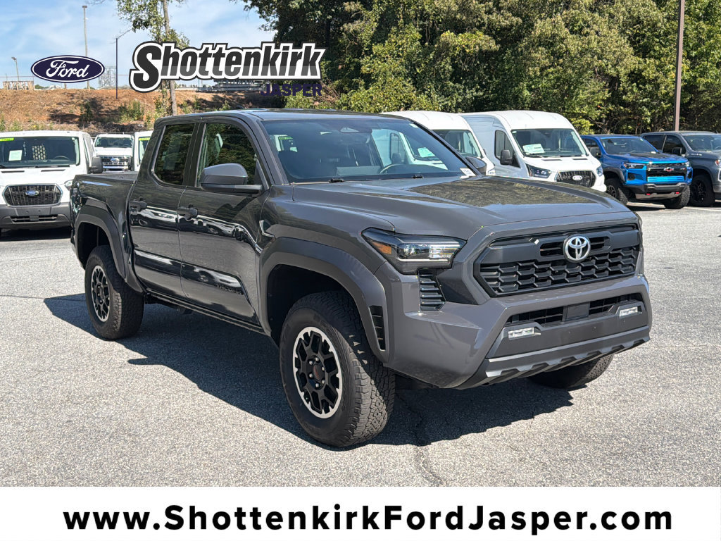 Used 2025 Toyota Tacoma TRD Off-Road AWD/4WD image 1