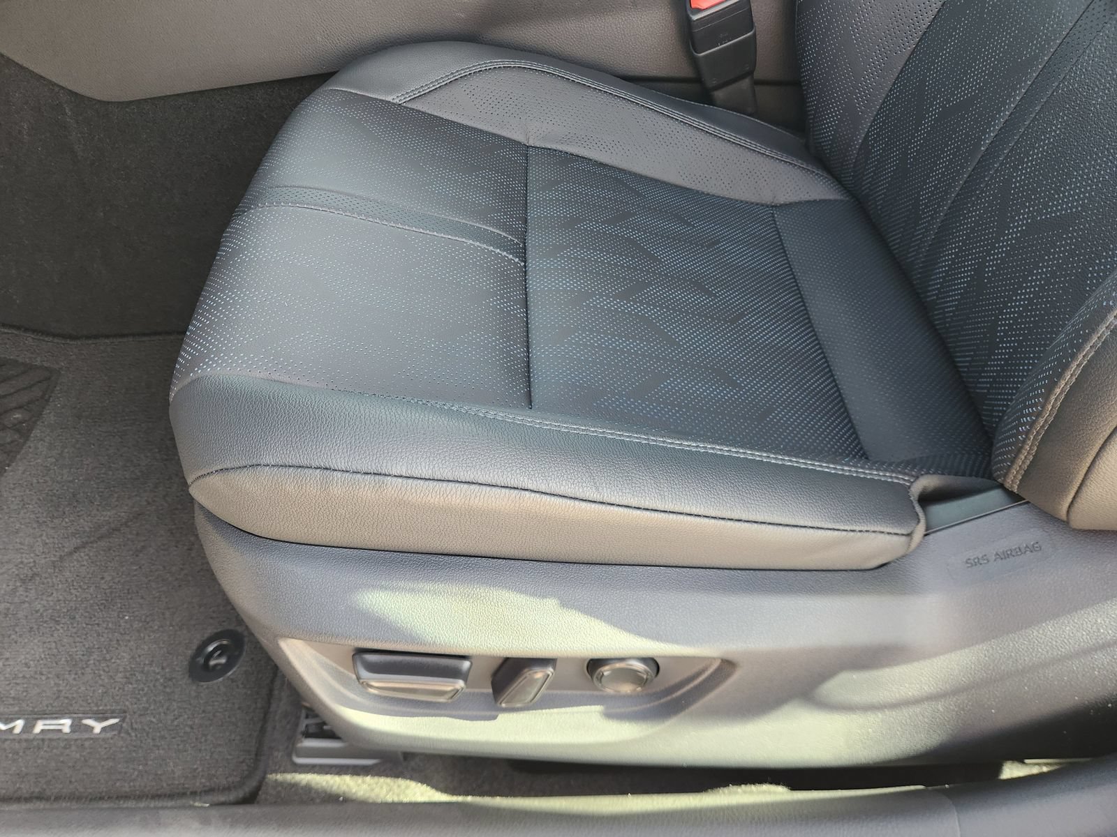 New 2026 Toyota Camry XLE FWD image 23