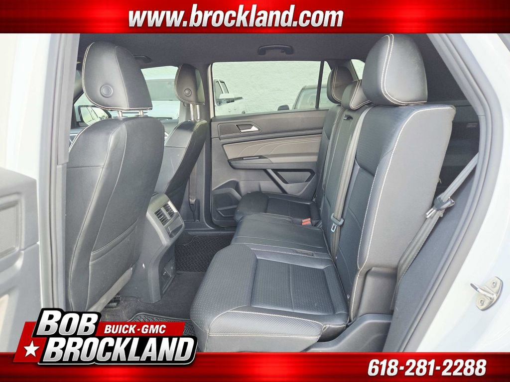 Used 2021 Volkswagen Atlas Cross Sport SE image 12