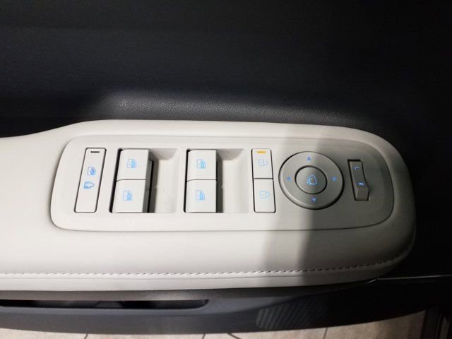 Certified 2025 Hyundai Santa Fe Calligraphy FWD image 11