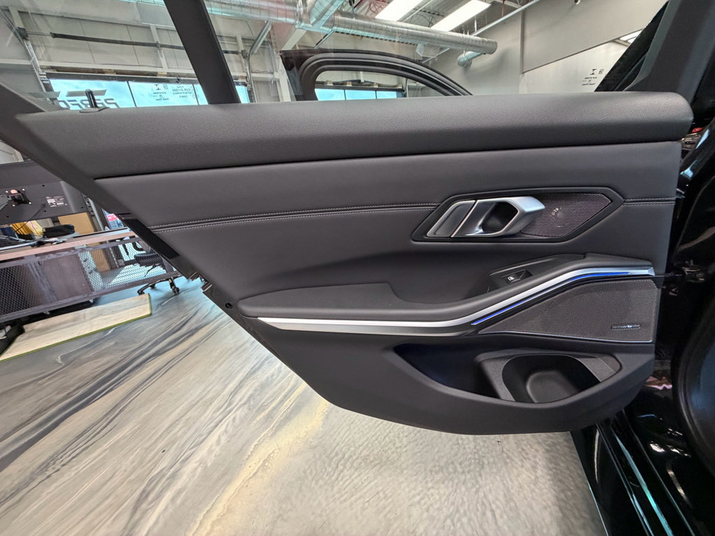 Used 2021 BMW M3 w/ Executive Package RWD image 56