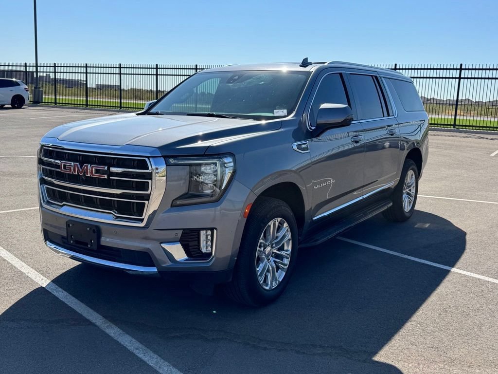 Used 2021 GMC Yukon XL SLT w/ SLT Premium Package RWD image 1