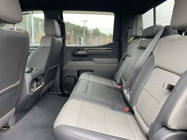 Used 2023 Chevrolet Silverado 1500 ZR2 image 24