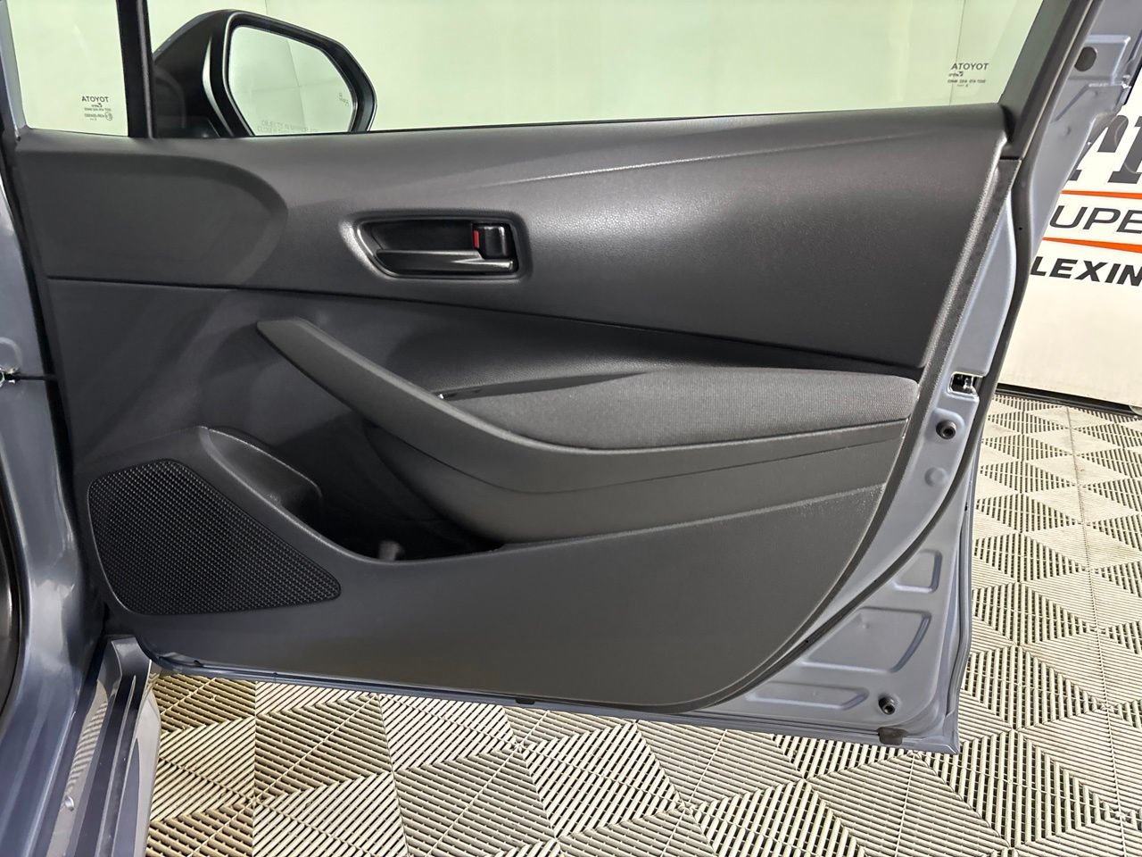 Used 2026 Toyota Corolla LE FWD image 29