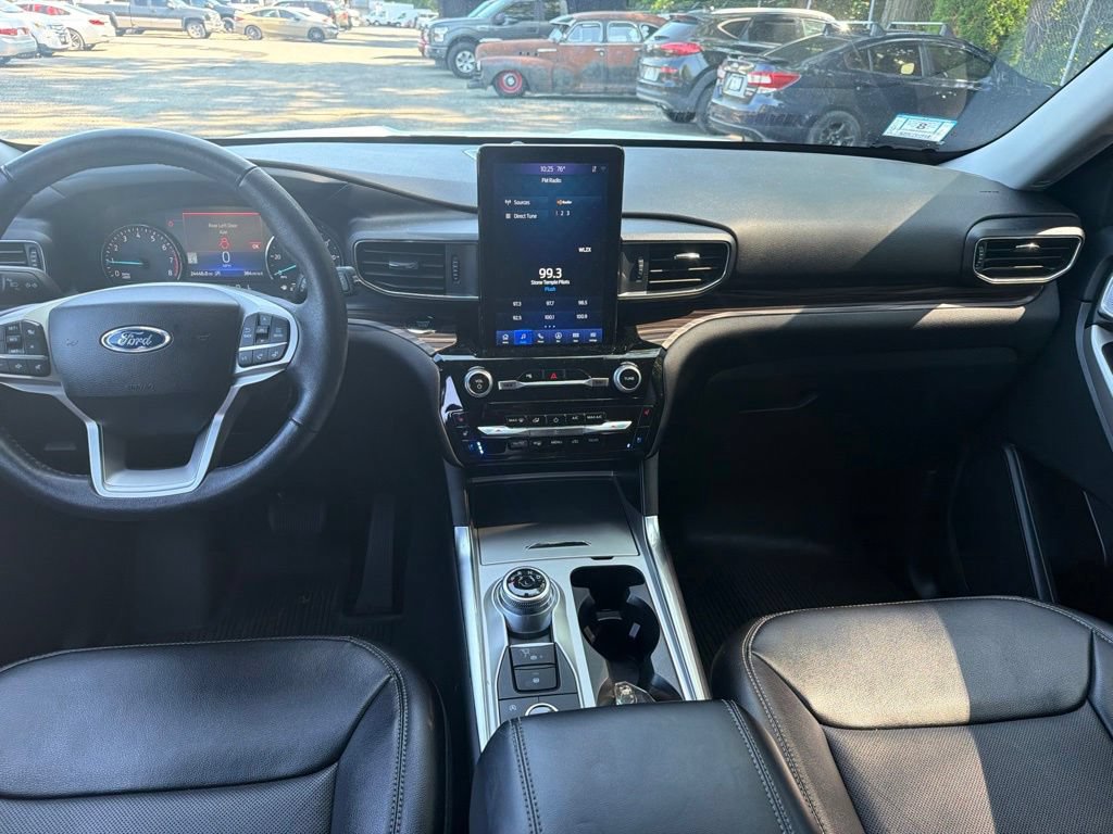Certified 2024 Ford Explorer Limited w/ Limited Technology Package AWD/4WD image 13