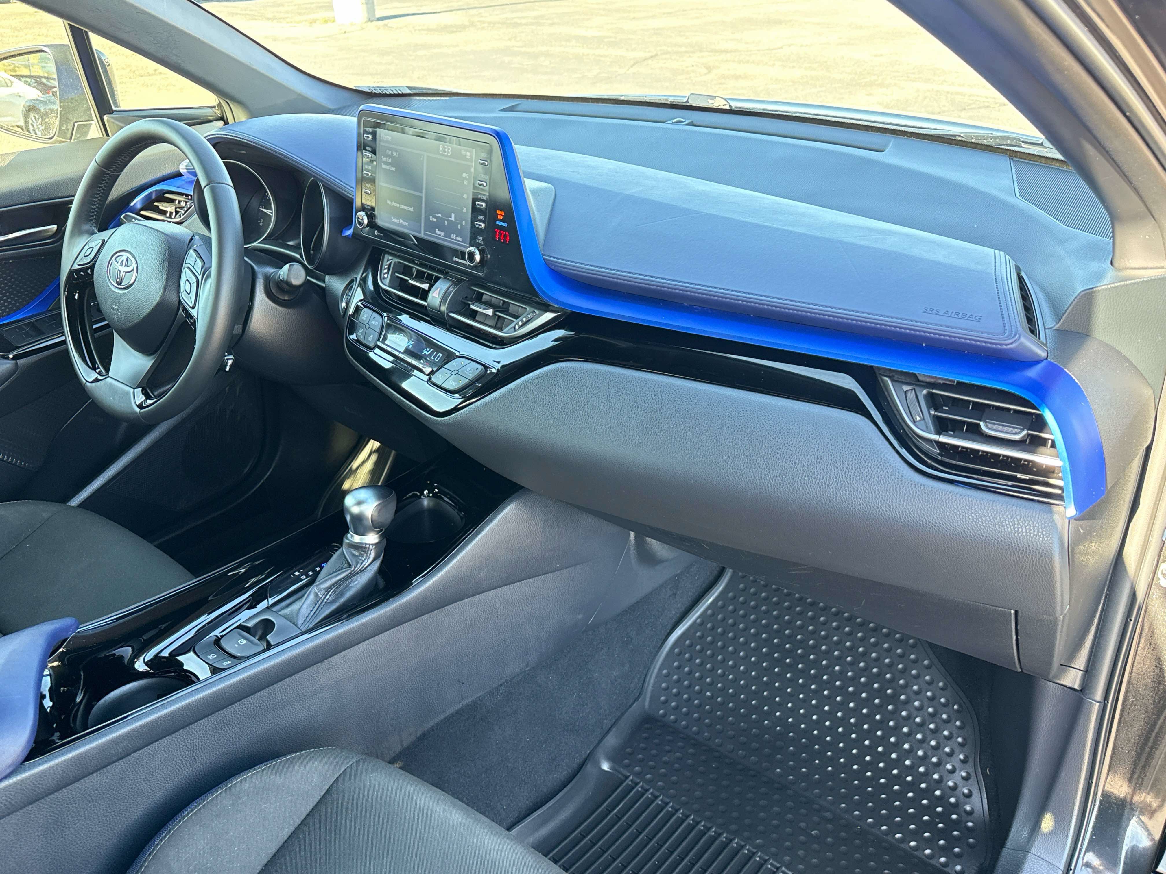 Used 2021 Toyota C-HR XLE FWD image 18