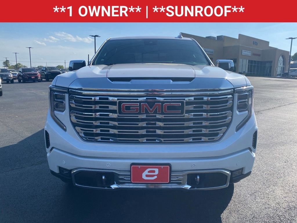 Used 2023 GMC Sierra 1500 Denali w/ Technology Package AWD/4WD image 2