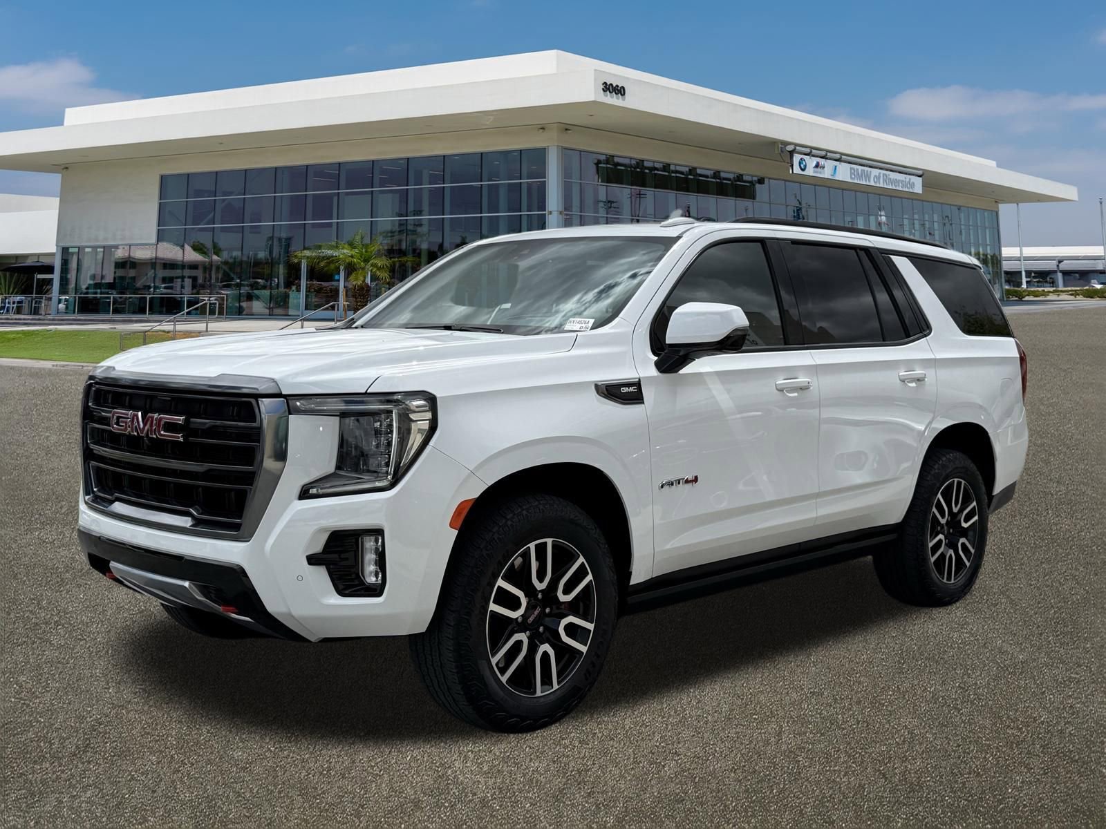 Used 2024 GMC Yukon AT4 w/ AT4 Premium Package AWD/4WD image 5