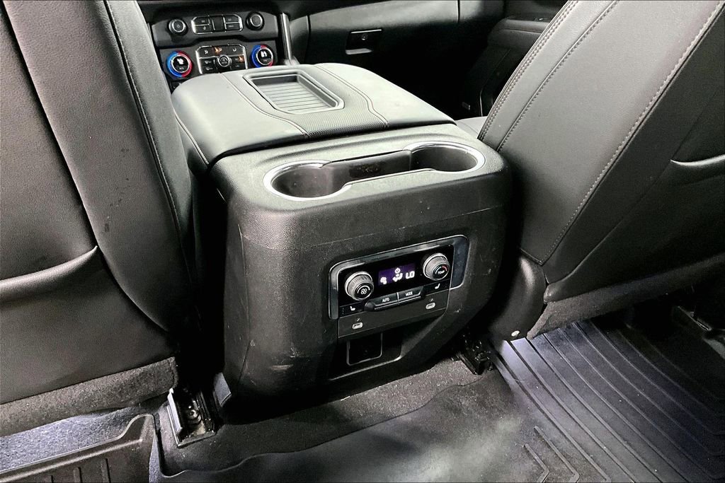 Used 2023 Chevrolet Suburban RST w/ Luxury Package RWD image 30