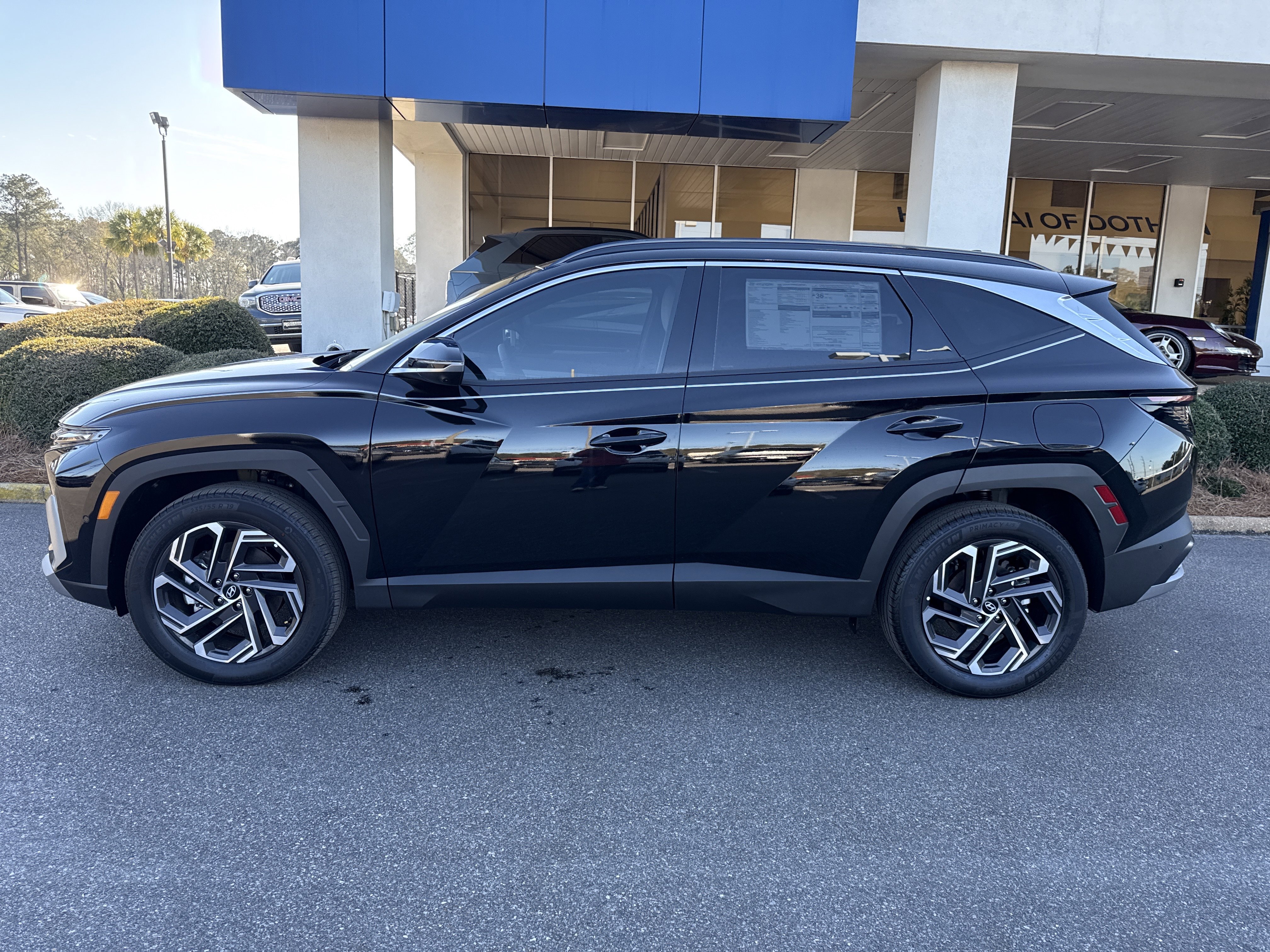 New 2026 Hyundai Tucson Limited w/ Tow & Go Package image 2